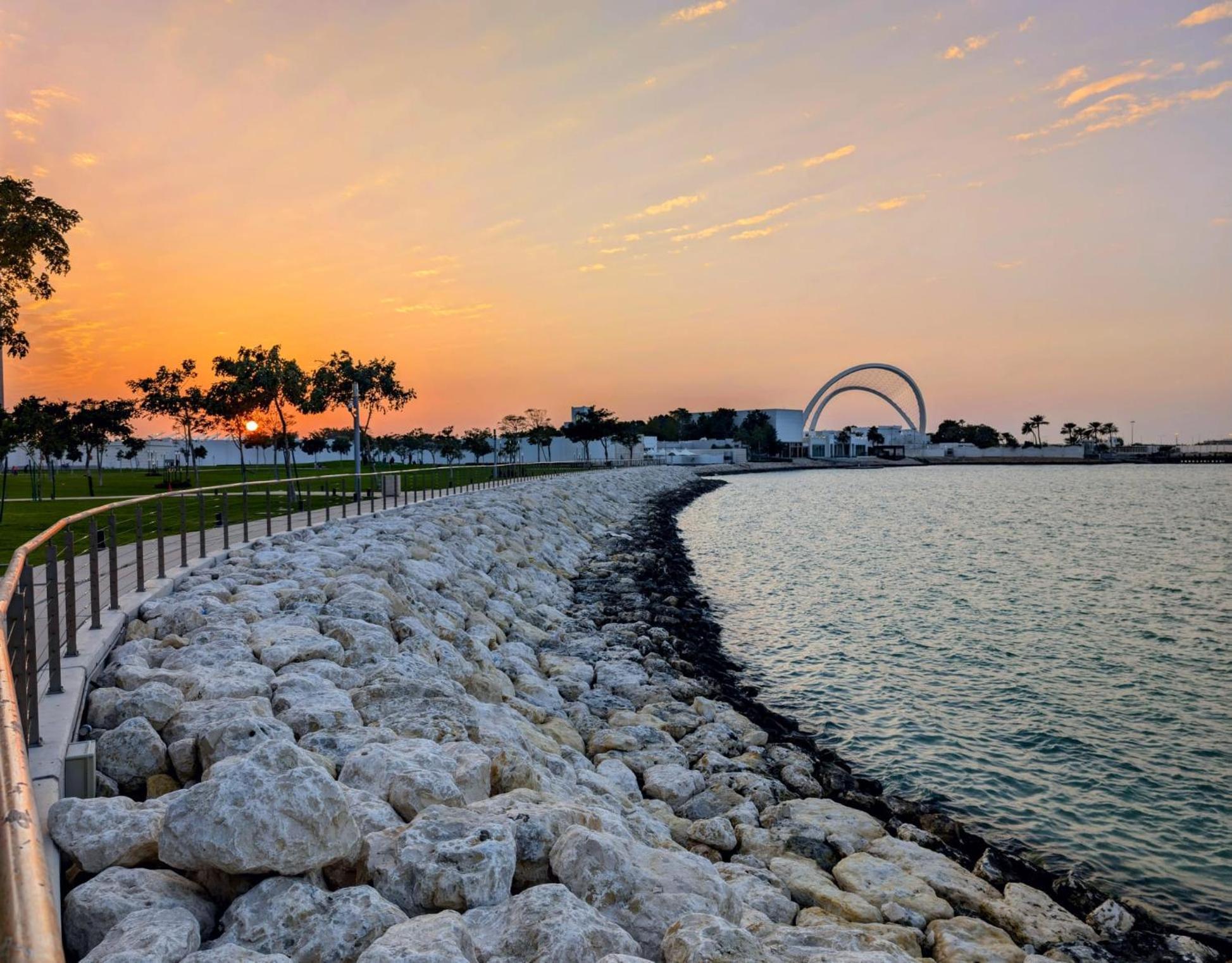 Saraya Palace Hotel Doha Eksteriør bilde