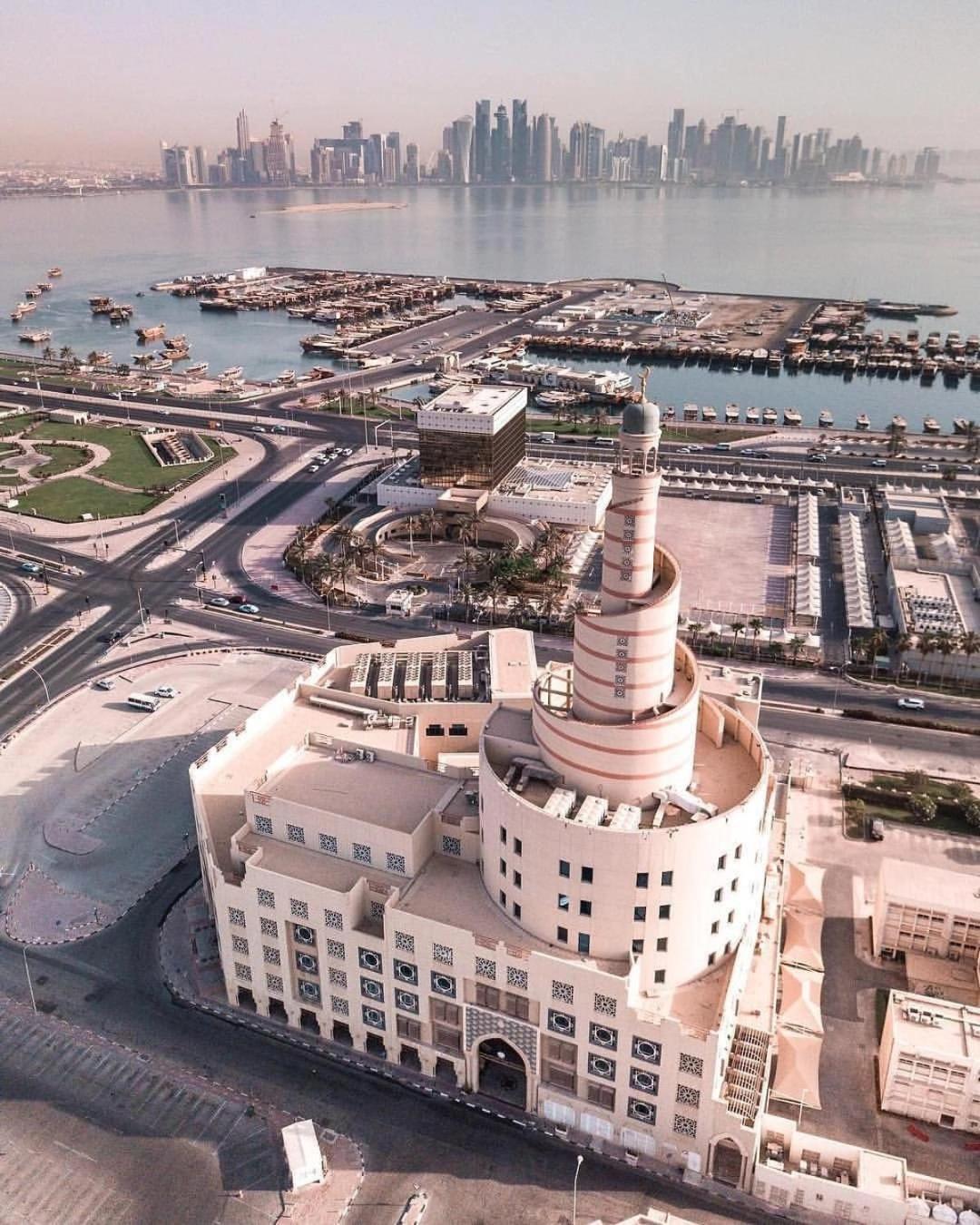 Saraya Palace Hotel Doha Eksteriør bilde